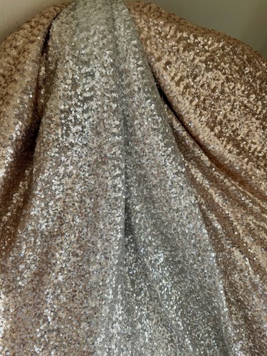 Stunning genuine kylie minogue - stunning,