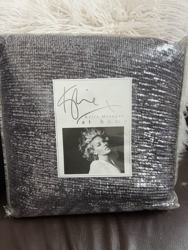 Stunning brand new packet - new, in