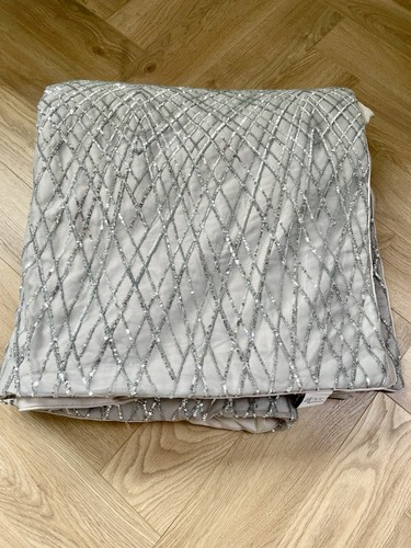 Kylie minogue bed throw spread - kylie,